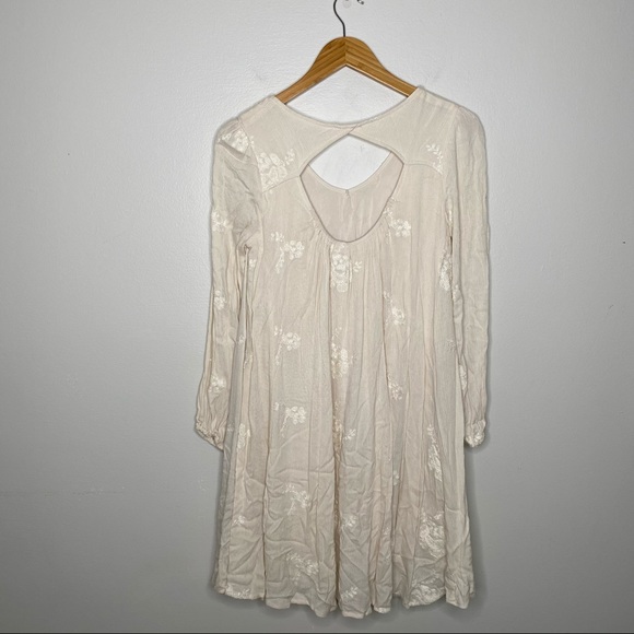 Altar’d State Lexia Dress Embroidered Size XS - Picture 2 of 10